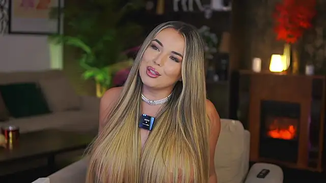 EvaSunderland live sex cam