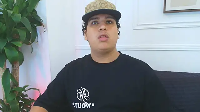 Naim_Bennetsex live sex cam