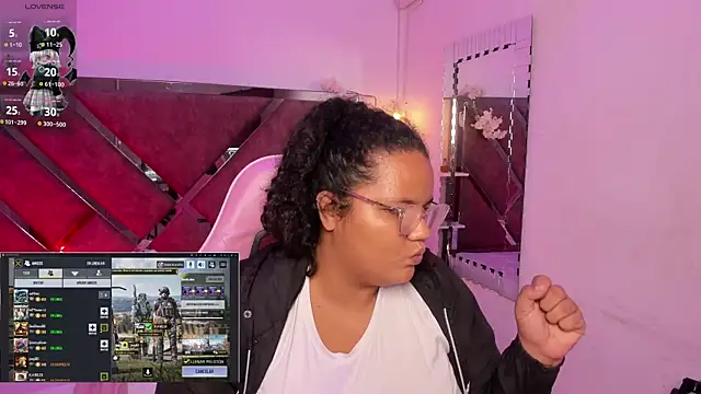 MhiaRey live sex cam