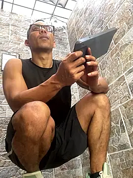 jony_Oconnor live sex cam