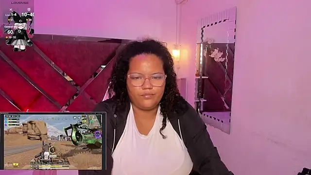 MhiaRey live sex cam