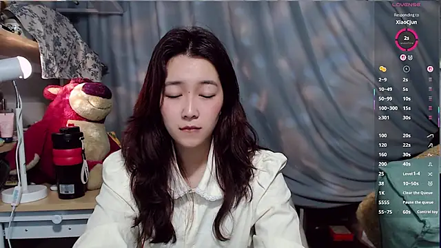XueLi1902 live sex cam