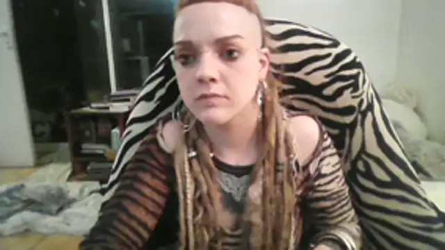 spiralhokkaido23 live sex cam