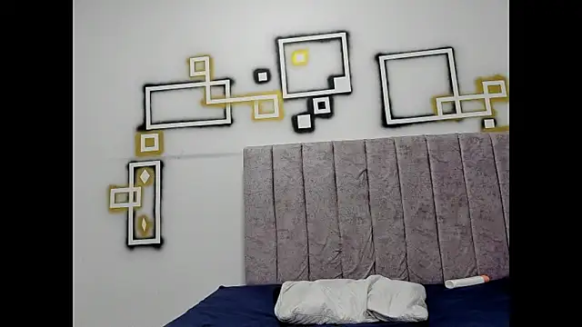 FerneyManti live sex cam