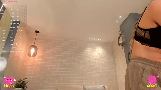 LisaFlowers_ live sex cam