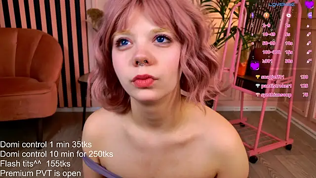 Waifu_Ketrin's cam snapshot