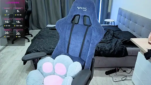 HazelTompson's cam snapshot