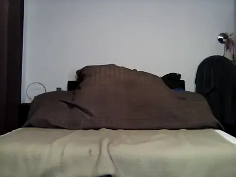 Dev-BiSklave's cam snapshot