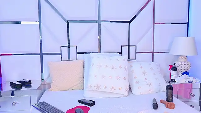 VeronicaSttar live sex cam