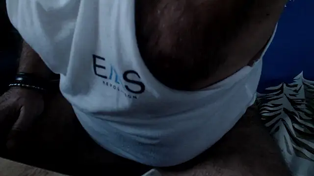 htreshot73's cam snapshot