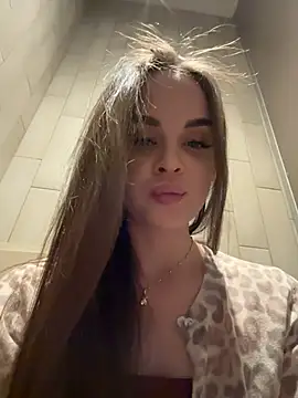 KristiRich live sex cam