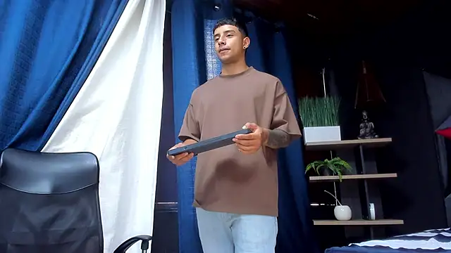 jaze_bradley live sex cam