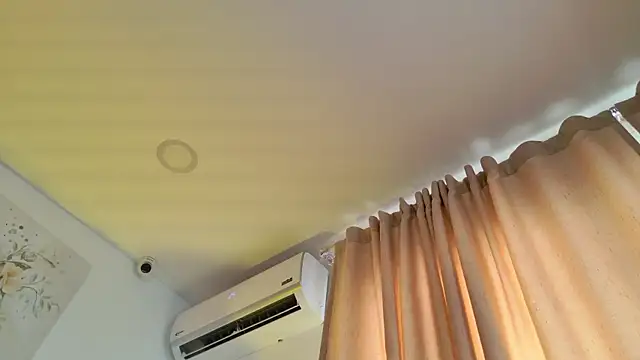 MeganCruzGB live sex cam