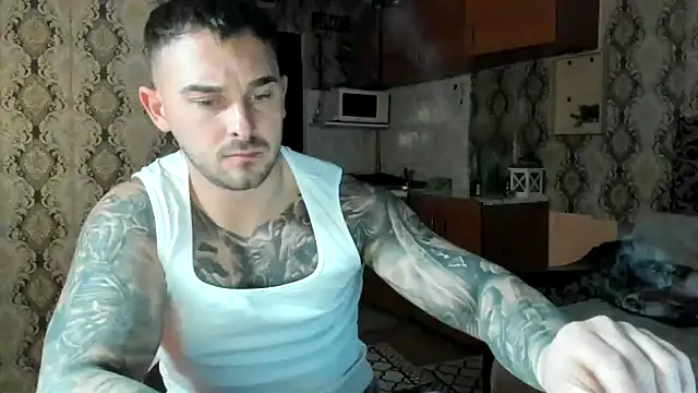 Jonmusclemaster live sex cam