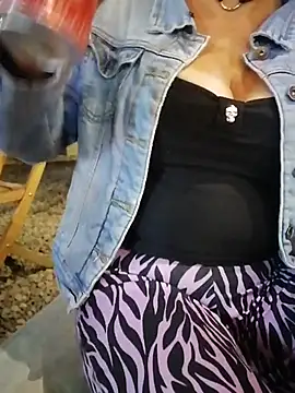 sophie_banger live sex cam