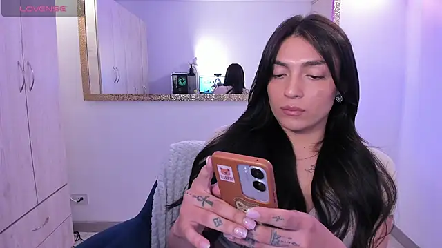 EricaVanderhill live sex cam