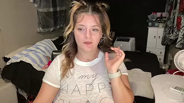 magicsparkles's cam snapshot