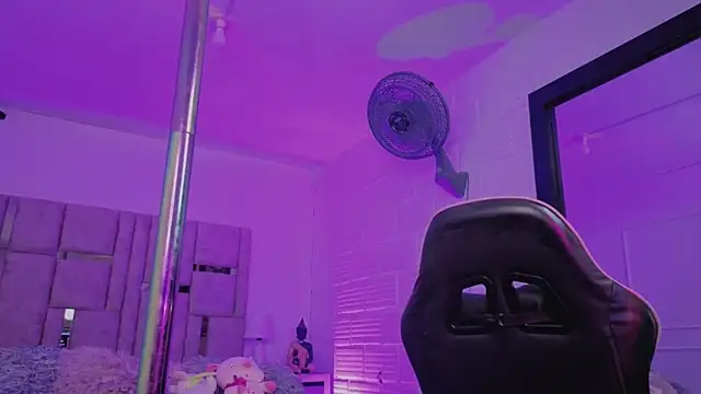 BonnieAnderson_ live sex cam