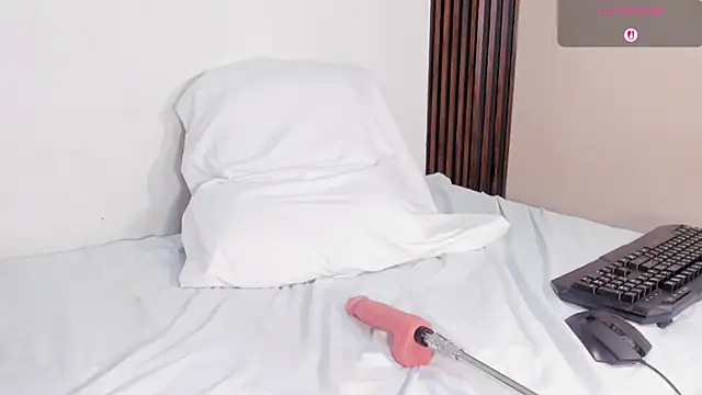 -Aiishaa-'s cam snapshot