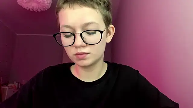 makeyousense's cam snapshot