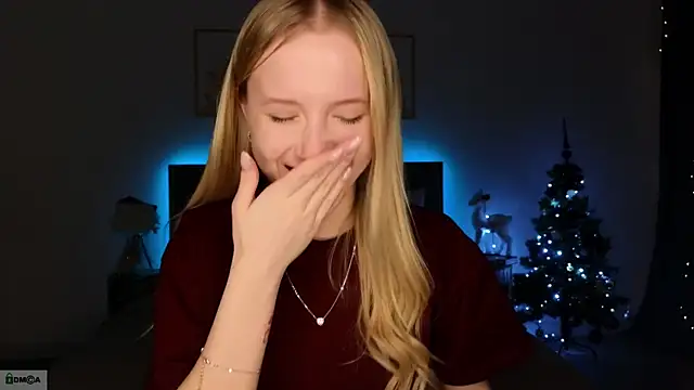 adele_armass's cam snapshot