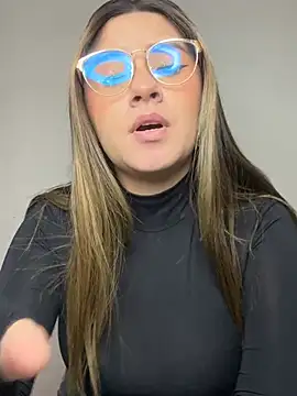 SaraBraun_'s cam snapshot