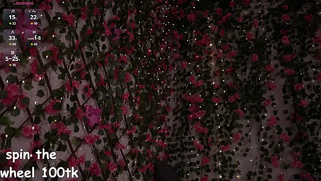 Petite_Polly's cam snapshot