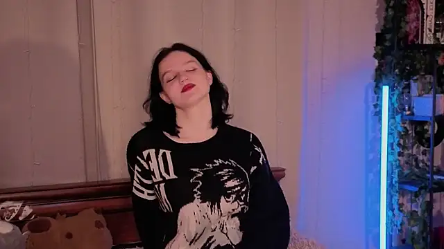 LatinaHuguenin's cam snapshot