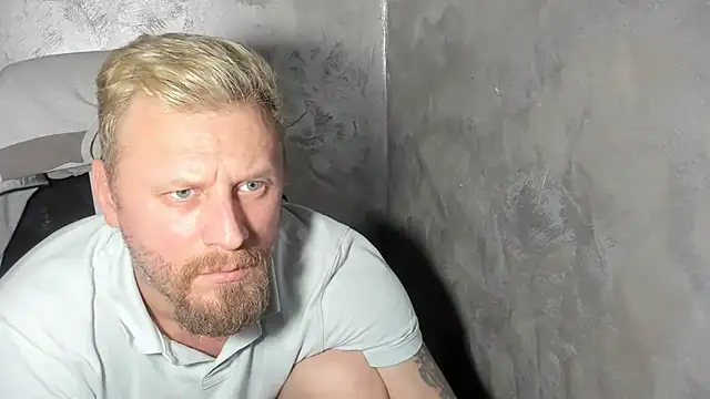 ALEX_BEAUTY2025's cam snapshot