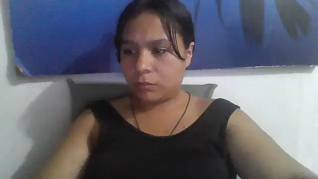 Charis_21's cam snapshot