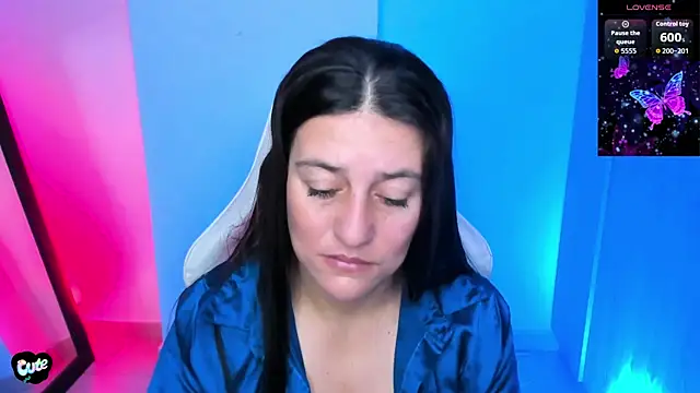 Saskyaa's cam snapshot