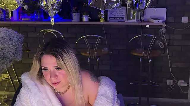 Monageil's cam snapshot