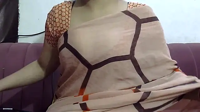 zoyaa-sexy live sex cam