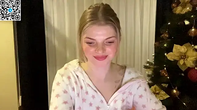 Sweet_Sinn_'s cam snapshot