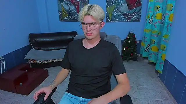 patrik_027 live sex cam