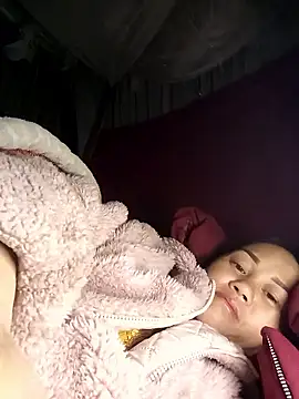 MaiHoa69's cam snapshot