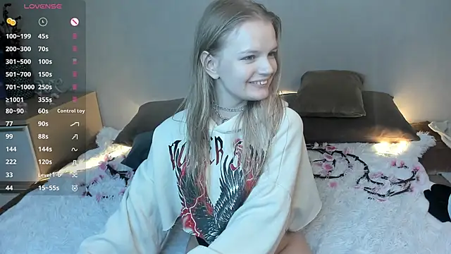 MicheleHonas live sex cam