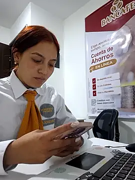 Emily-7_'s cam snapshot