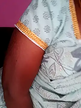 tamilammukuttyy's cam snapshot