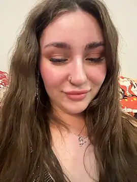 KiraBarlows live sex cam