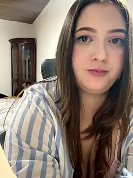 Kamilla_Loop live sex cam