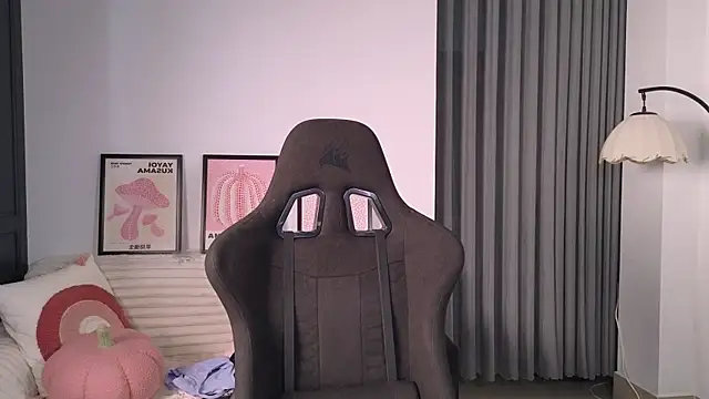 VanessaBayer2 live sex cam