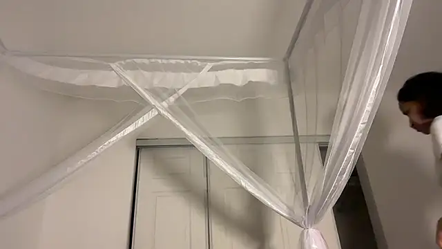 shandiloveslemonss live sex cam