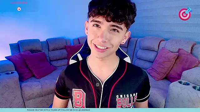 Niico_Cruz live sex cam