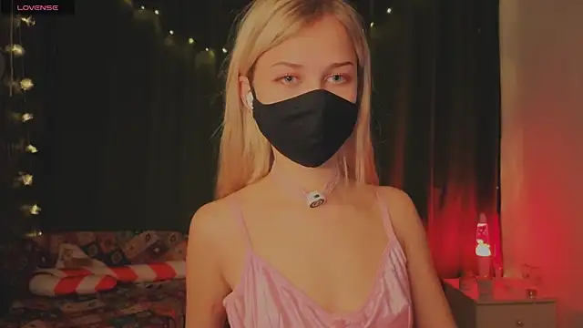 EternalOphelia's cam snapshot