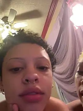 Tamiii420 live sex cam