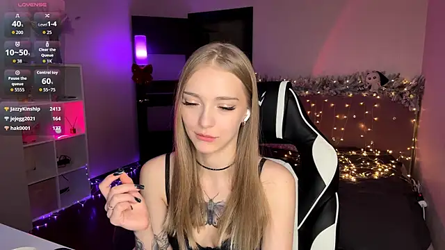 EvaPeace's cam snapshot