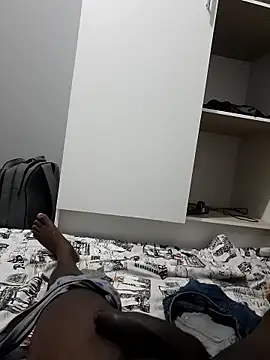 M8ygcthf3's cam snapshot