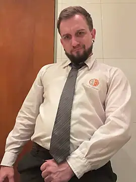 Chubandchaser live sex cam