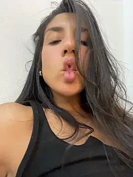 MaddyX__'s cam snapshot